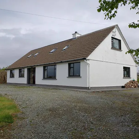 Lovely 3-Bed House In Connemara County Galway *