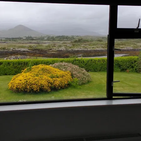 Lovely 3-Bed House In Connemara County Galway