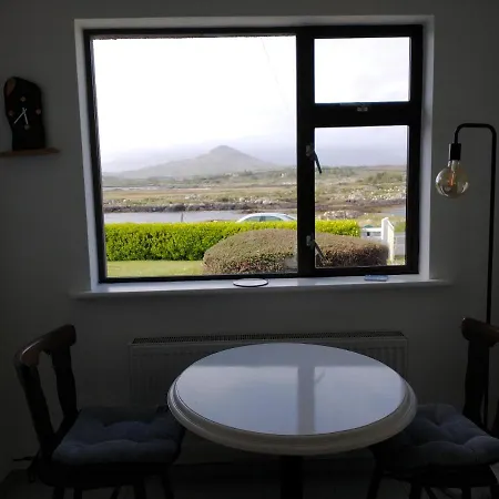 Lovely 3-Bed House In Connemara County Galway *